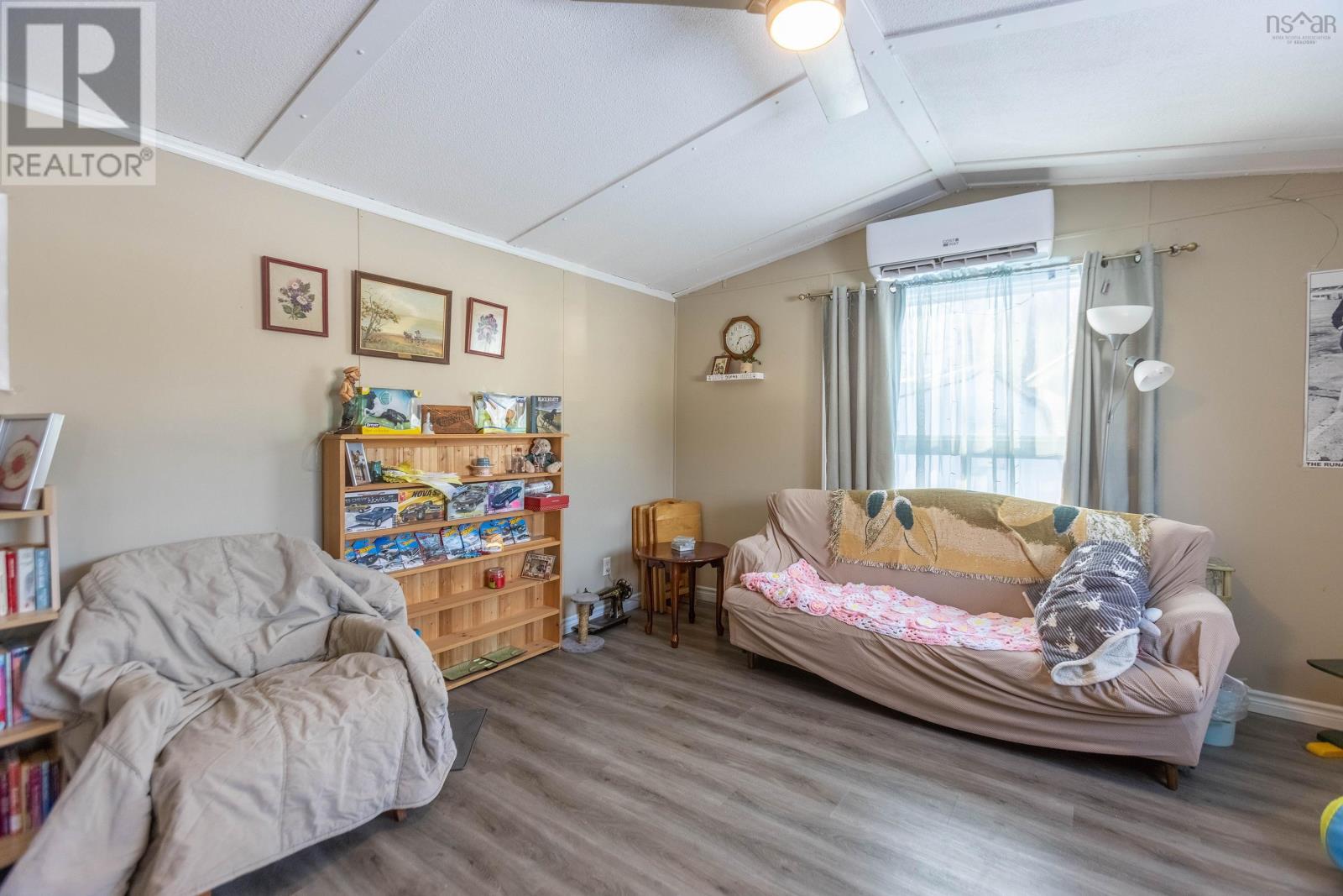 4 Bayview Crescent, Amherst, Nova Scotia  B4H 4E5 - Photo 8 - 202601795