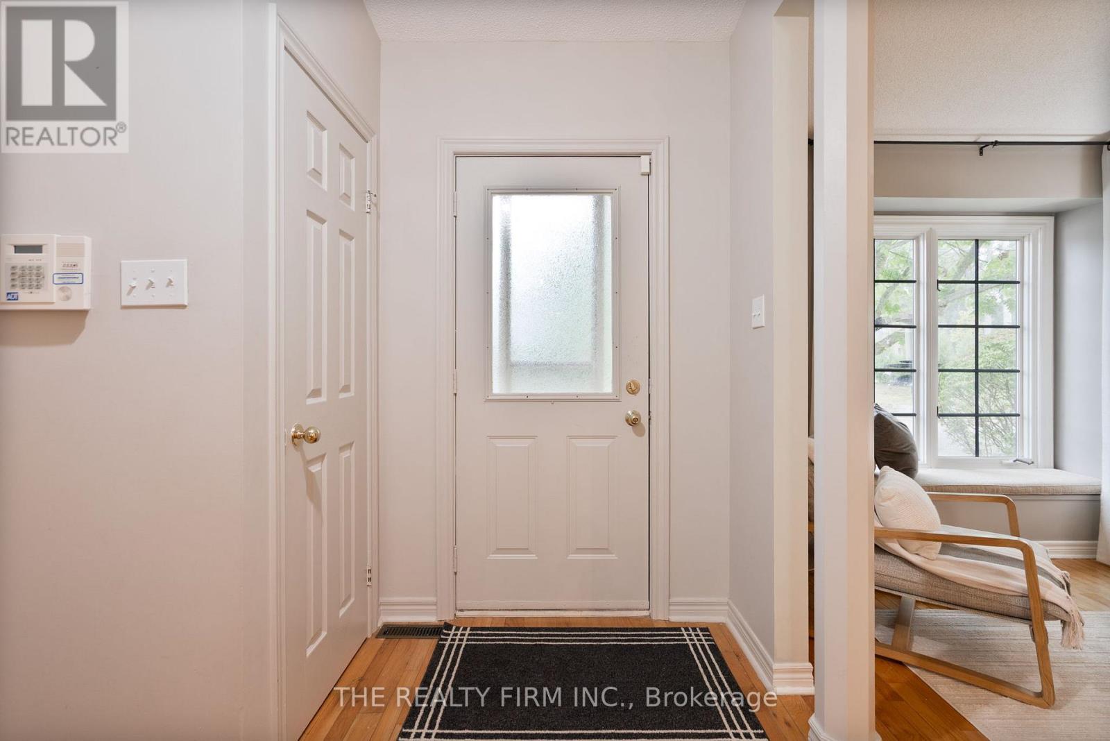 7 - 1241 Hamilton Road, London East, Ontario  N5W 6B3 - Photo 2 - X12743352