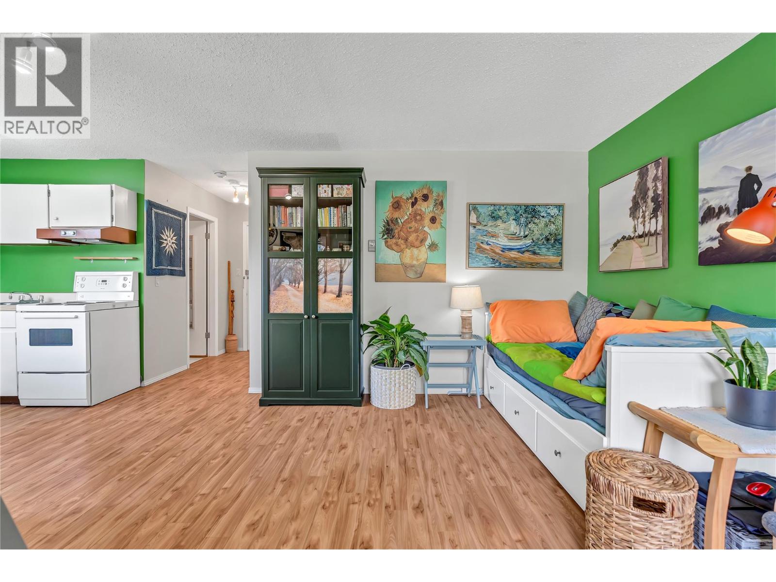 803 Fairview Road Street Unit# 201, Penticton, British Columbia  V2A 5Y7 - Photo 14 - 10374186