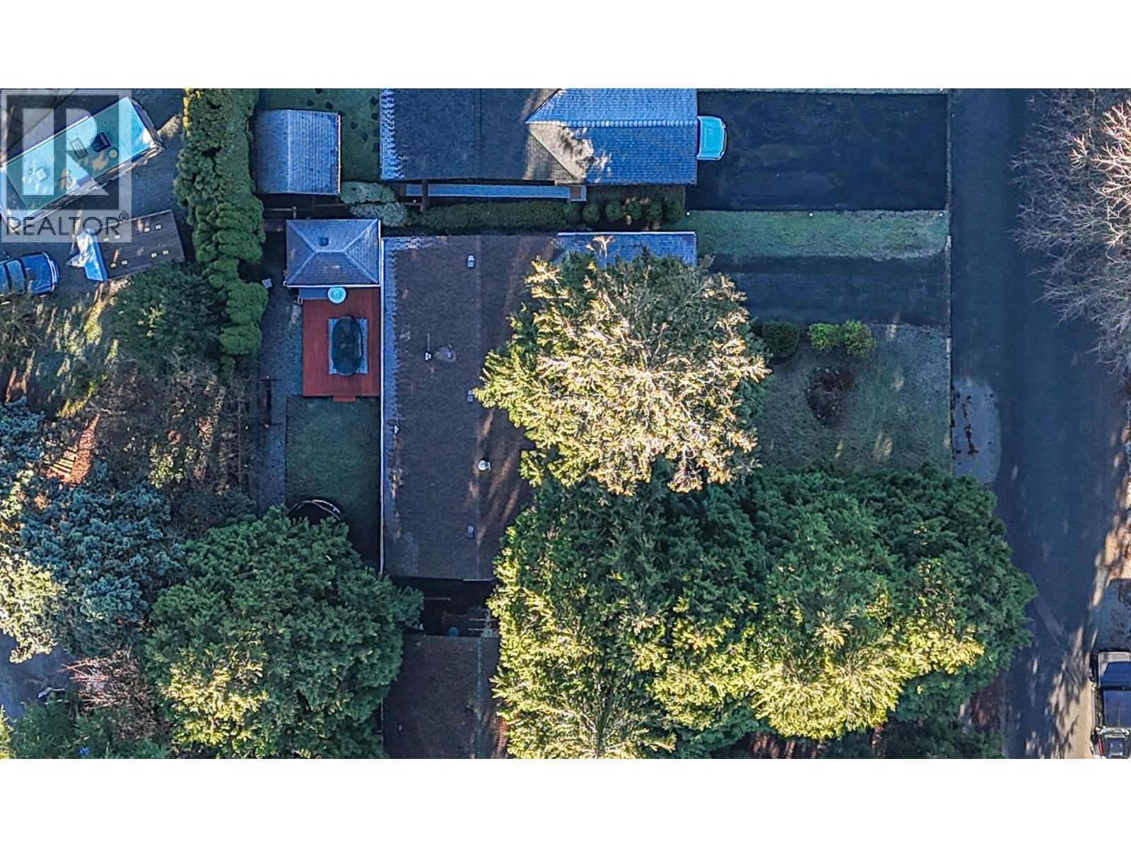 1668 Connaught Drive, Port Coquitlam, British Columbia  V3C 4G8 - Photo 34 - R3083730