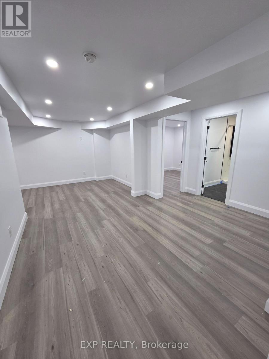 #b - 180 Chenoa Way, Ottawa, Ontario  K2J 0M4 - Photo 7 - X12743342