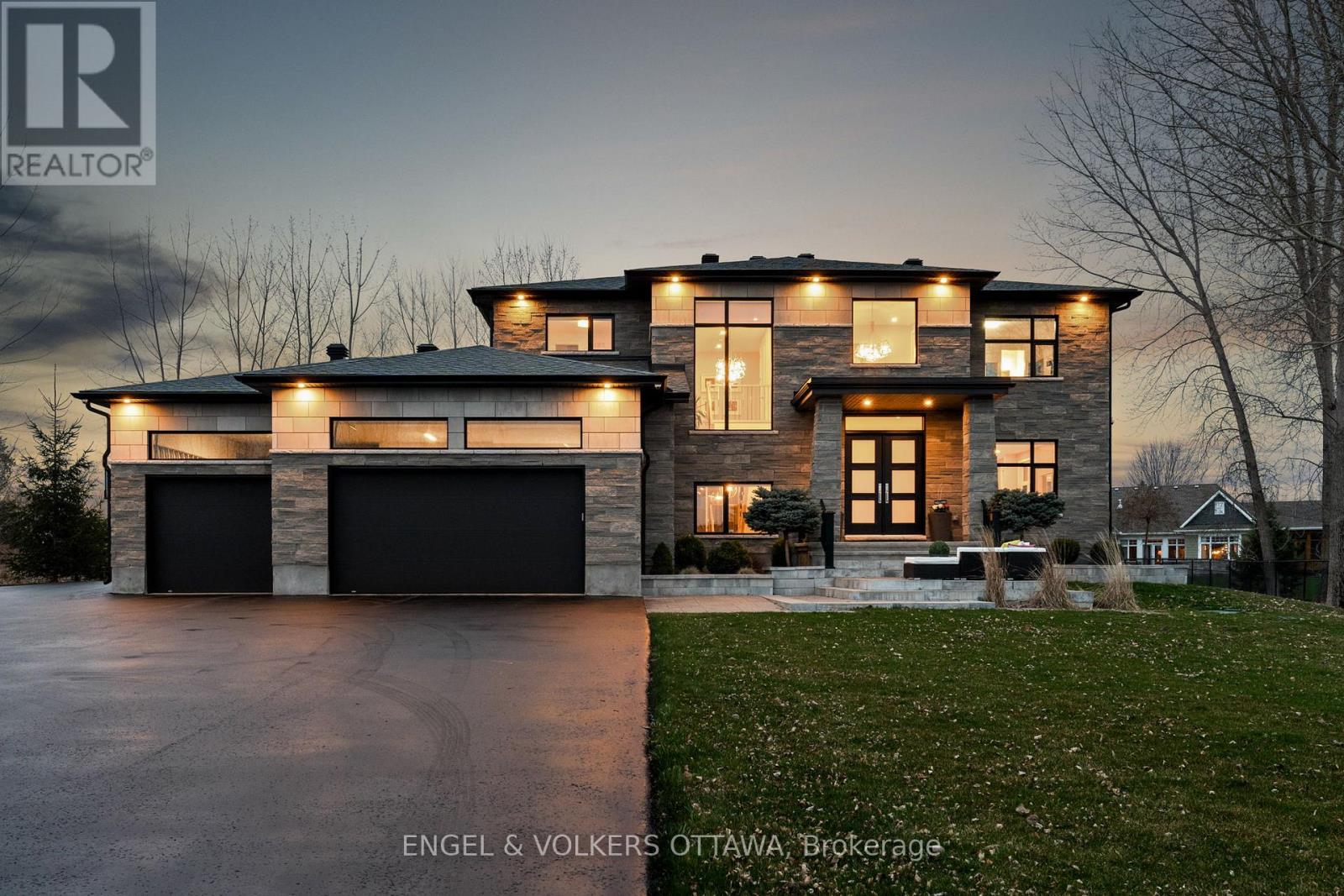 532 LEIMERK COURT, Ottawa, Ontario