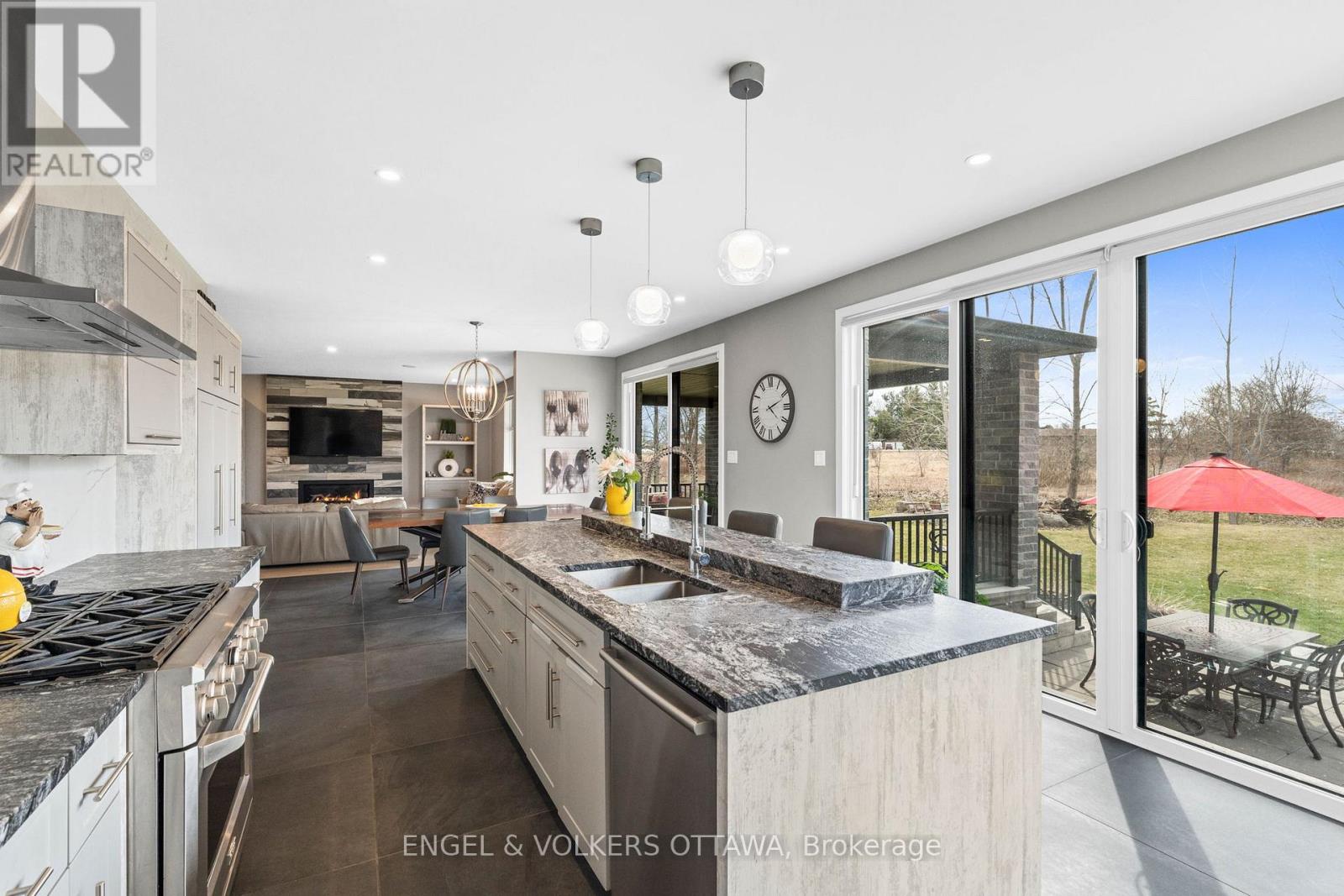 532 Leimerk Court, Ottawa, Ontario  K4M 0E8 - Photo 15 - X12743400