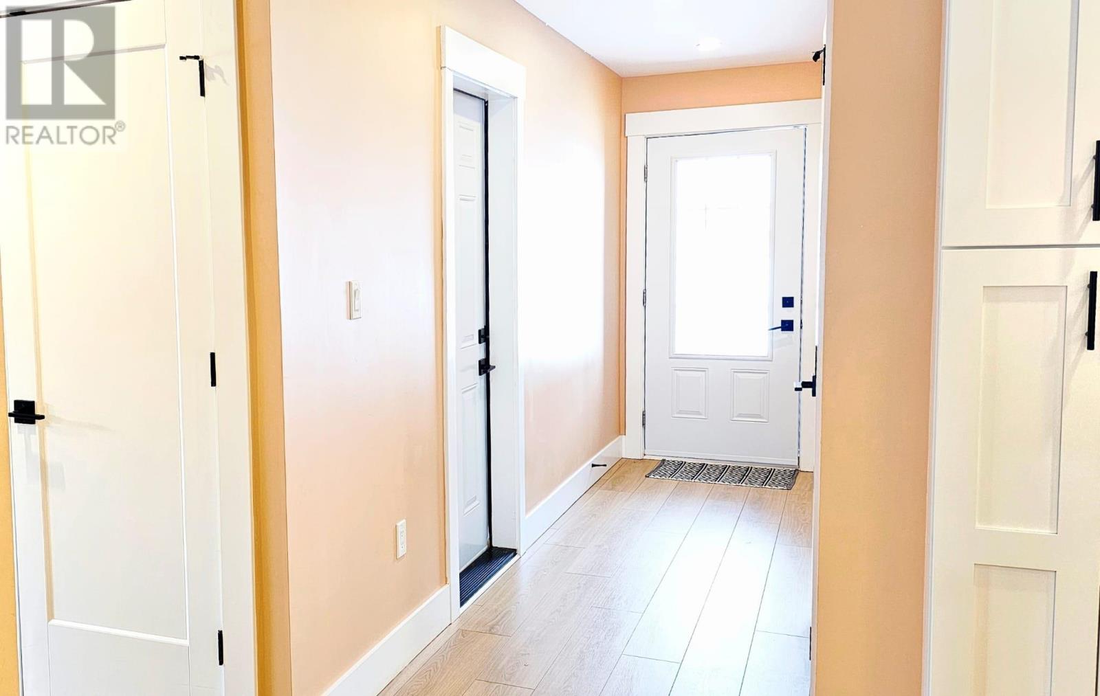 201 Stanmol Drive, Charlottetown, Prince Edward Island  C1E 3T9 - Photo 2 - 202601403