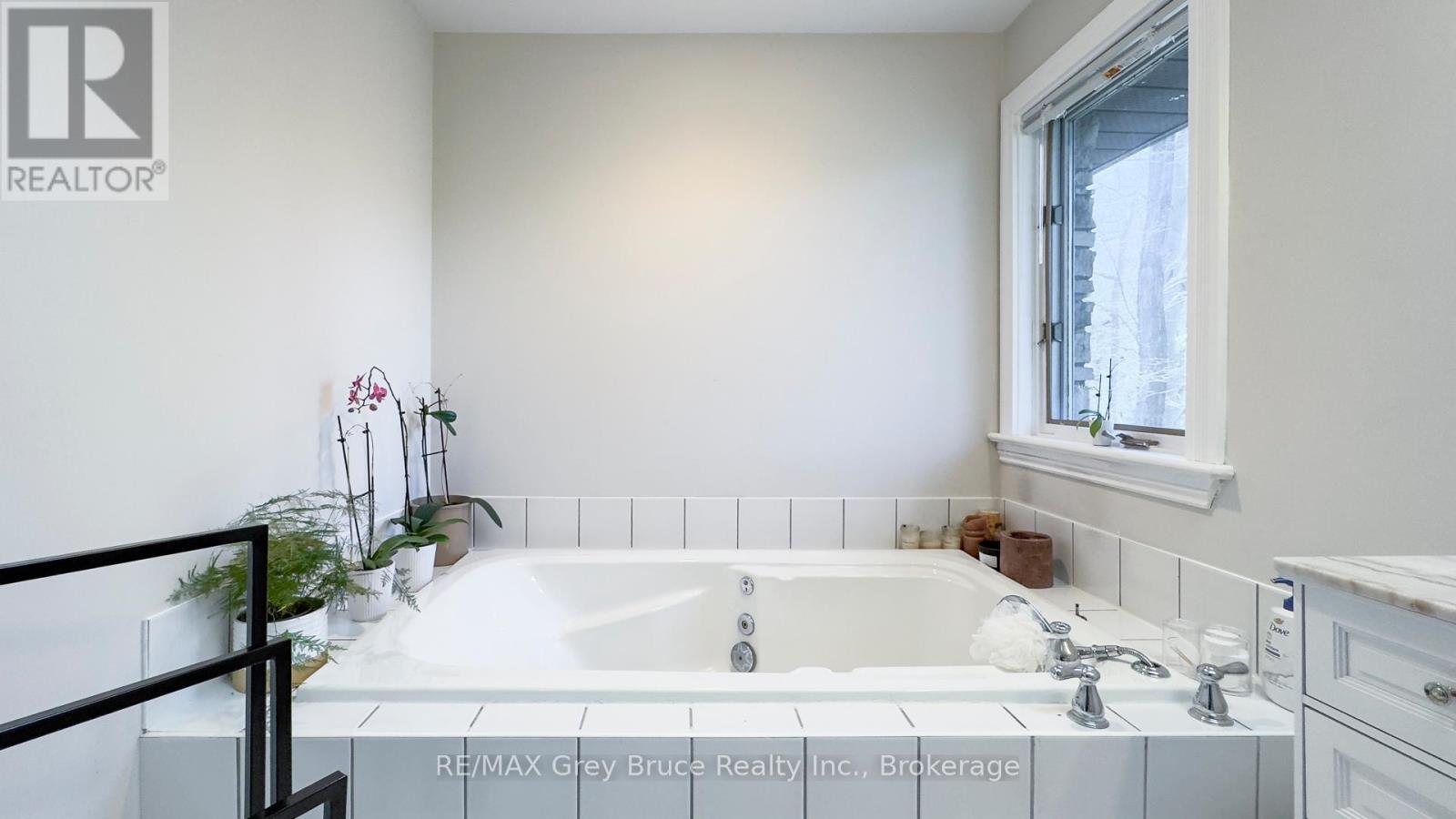 128 Thornridge Road, Meaford, Ontario  N0H 1B0 - Photo 27 - X12743402