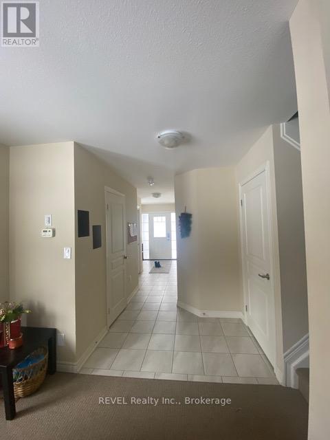 15 Elderberry Road, Thorold, Ontario  L2V 0E7 - Photo 12 - X12743336