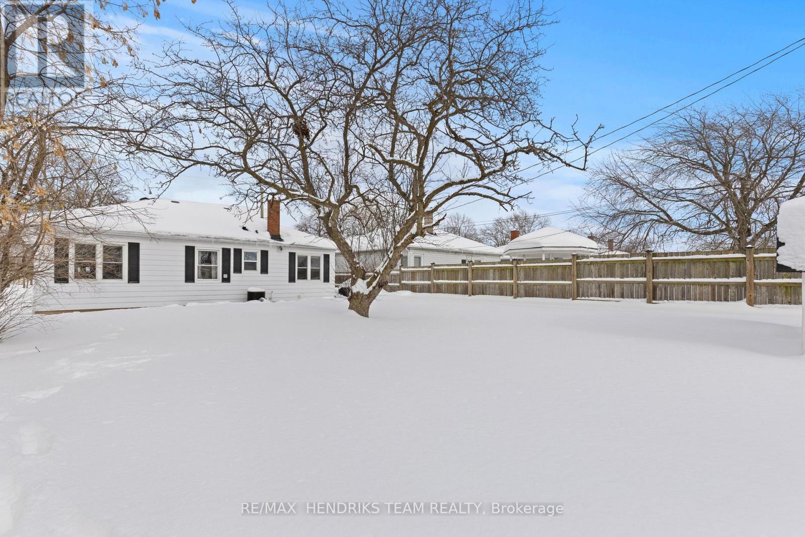 85 Albert Street W, Thorold, Ontario  L2V 2H1 - Photo 31 - X12743350