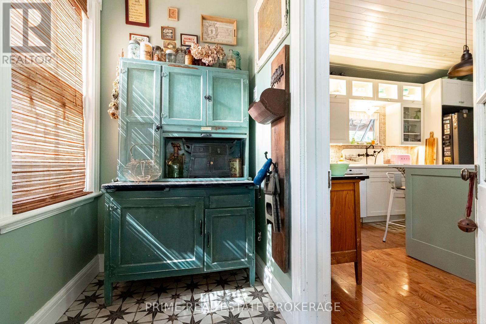 365 William Street, South Huron, Ontario  N0M 1S2 - Photo 17 - X12742772