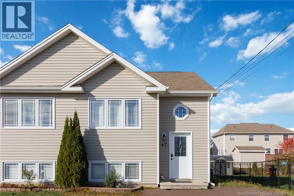 47 Nugent, Dieppe, New Brunswick  E1A 0S7 - Photo 1 - NB132946