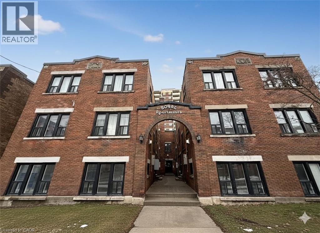 46 College Street, Kitchener, Ontario  N2H 5A1 - Photo 2 - 40801495