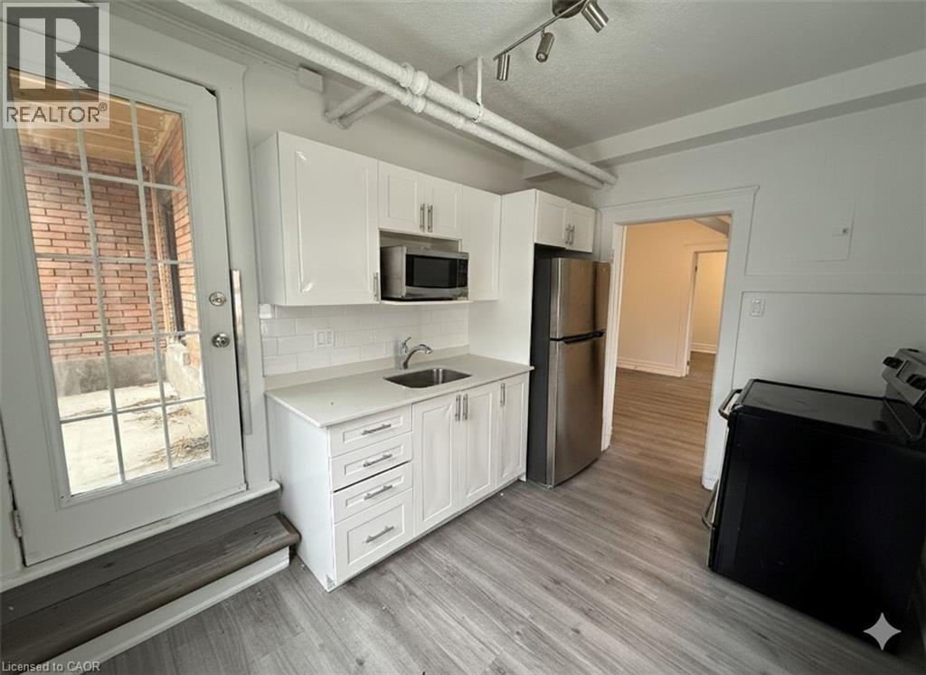 46 College Street, Kitchener, Ontario  N2H 5A1 - Photo 5 - 40801495