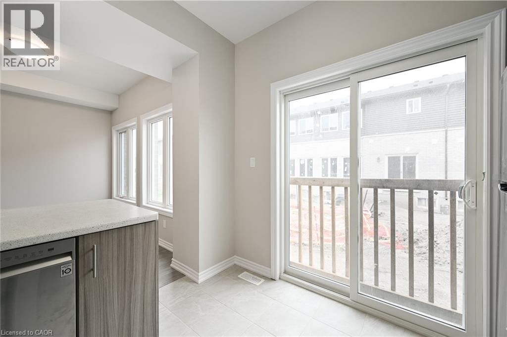 8 Renfrew Trail, Welland, Ontario  L3C 0K2 - Photo 10 - 40801315