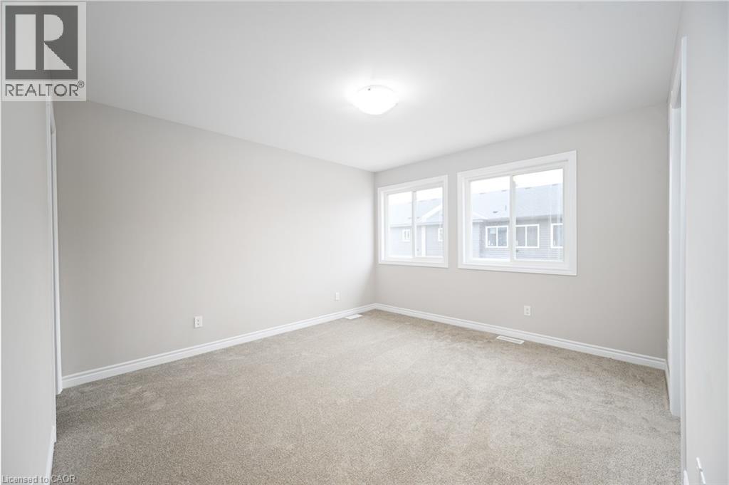 8 Renfrew Trail, Welland, Ontario  L3C 0K2 - Photo 13 - 40801315