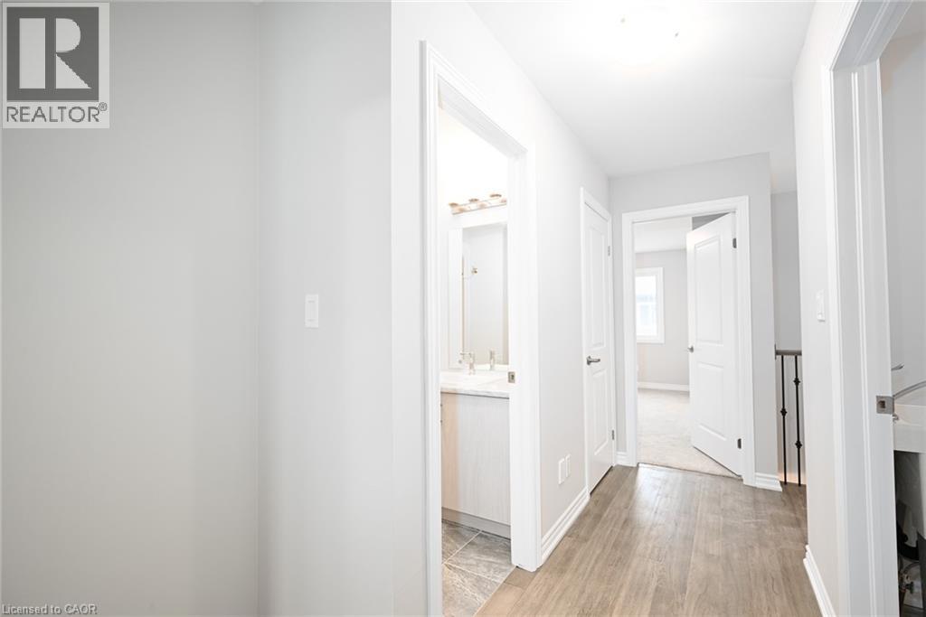 8 Renfrew Trail, Welland, Ontario  L3C 0K2 - Photo 29 - 40801315