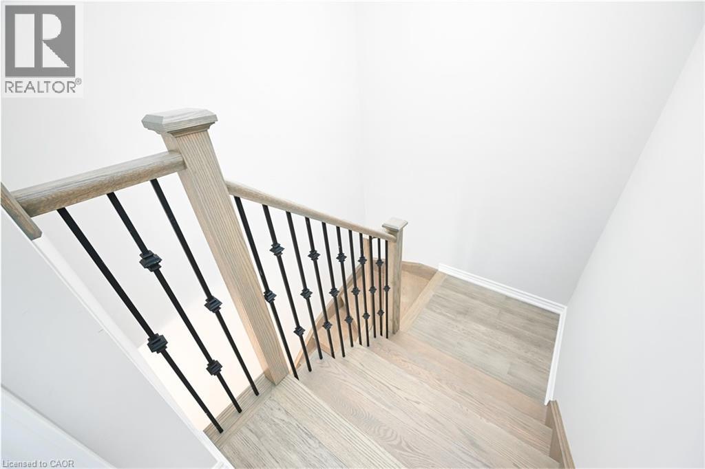 8 Renfrew Trail, Welland, Ontario  L3C 0K2 - Photo 33 - 40801315