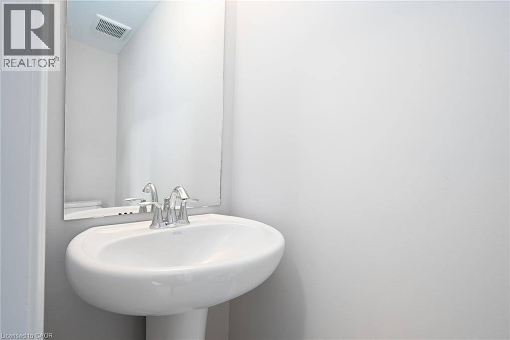 8 Renfrew Trail, Welland, Ontario  L3C 0K2 - Photo 37 - 40801315