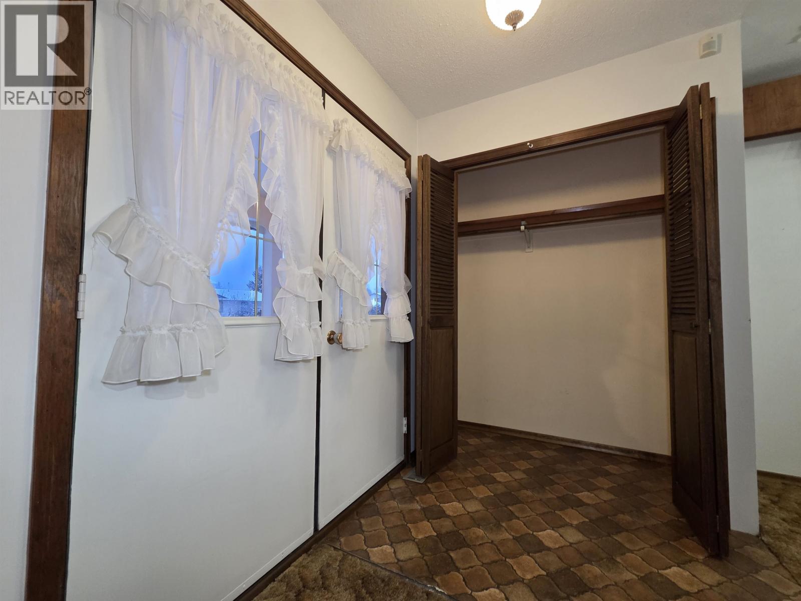 4645 Freimuller Avenue, Prince George, British Columbia  V2M 6R6 - Photo 15 - R3084863