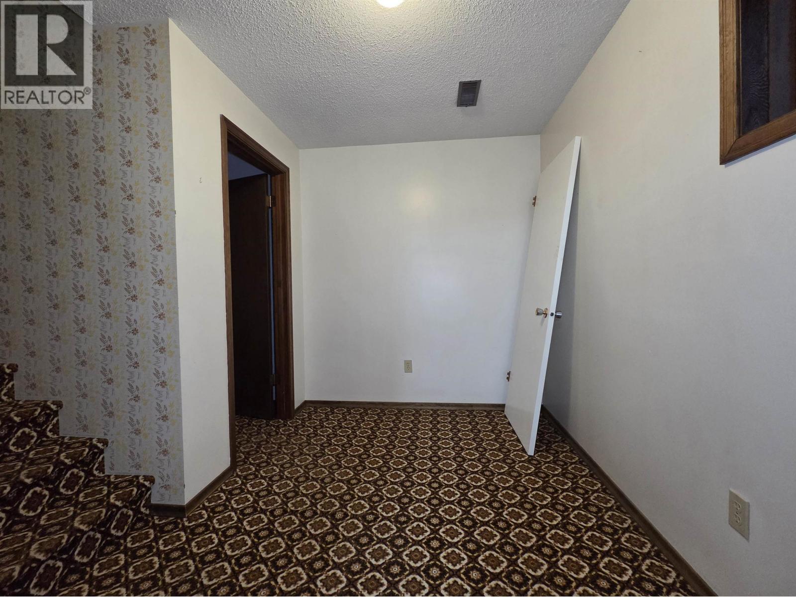 4645 Freimuller Avenue, Prince George, British Columbia  V2M 6R6 - Photo 33 - R3084863