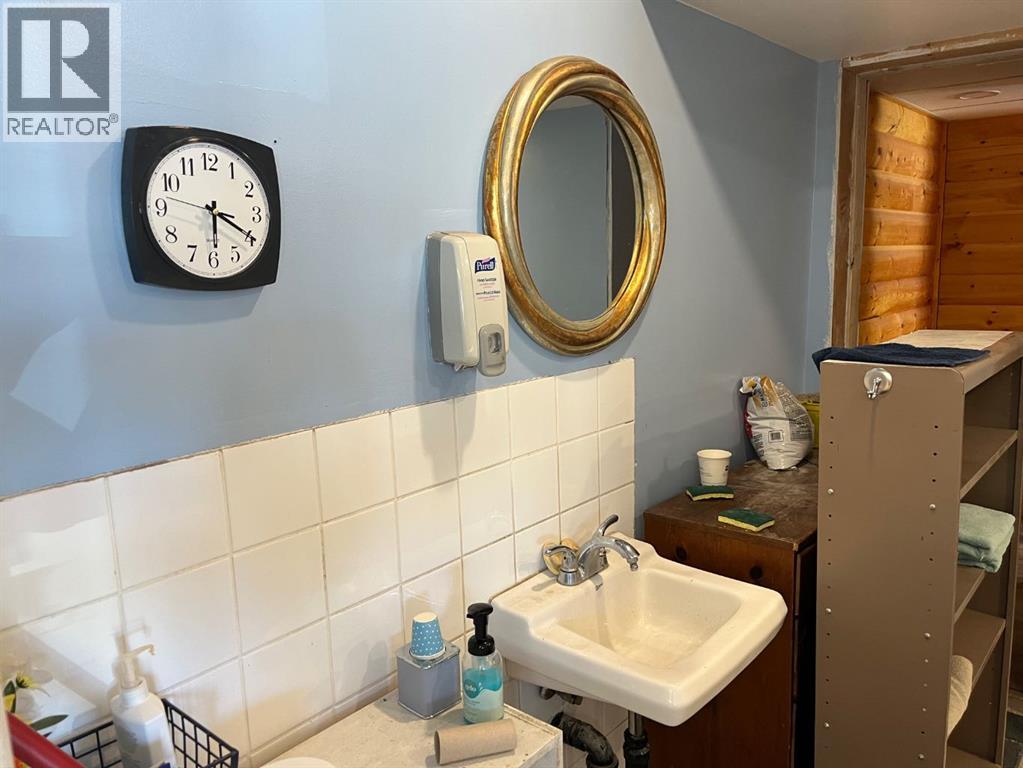 5115 50 Street, Caroline, Alberta  T0M 0M0 - Photo 14 - A2159764