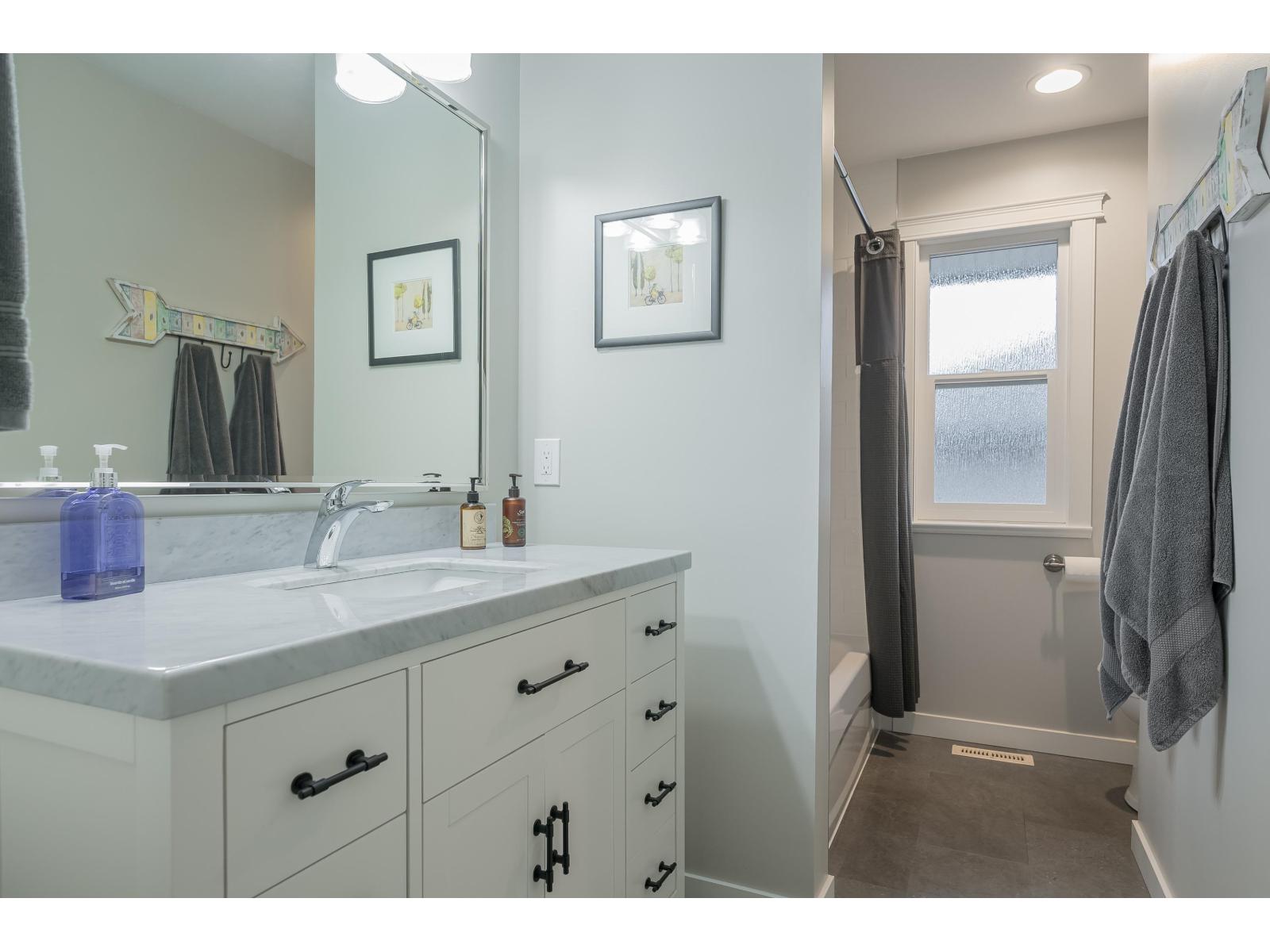 9749 206 Street, Langley, British Columbia  V1M 2H5 - Photo 33 - R3084093