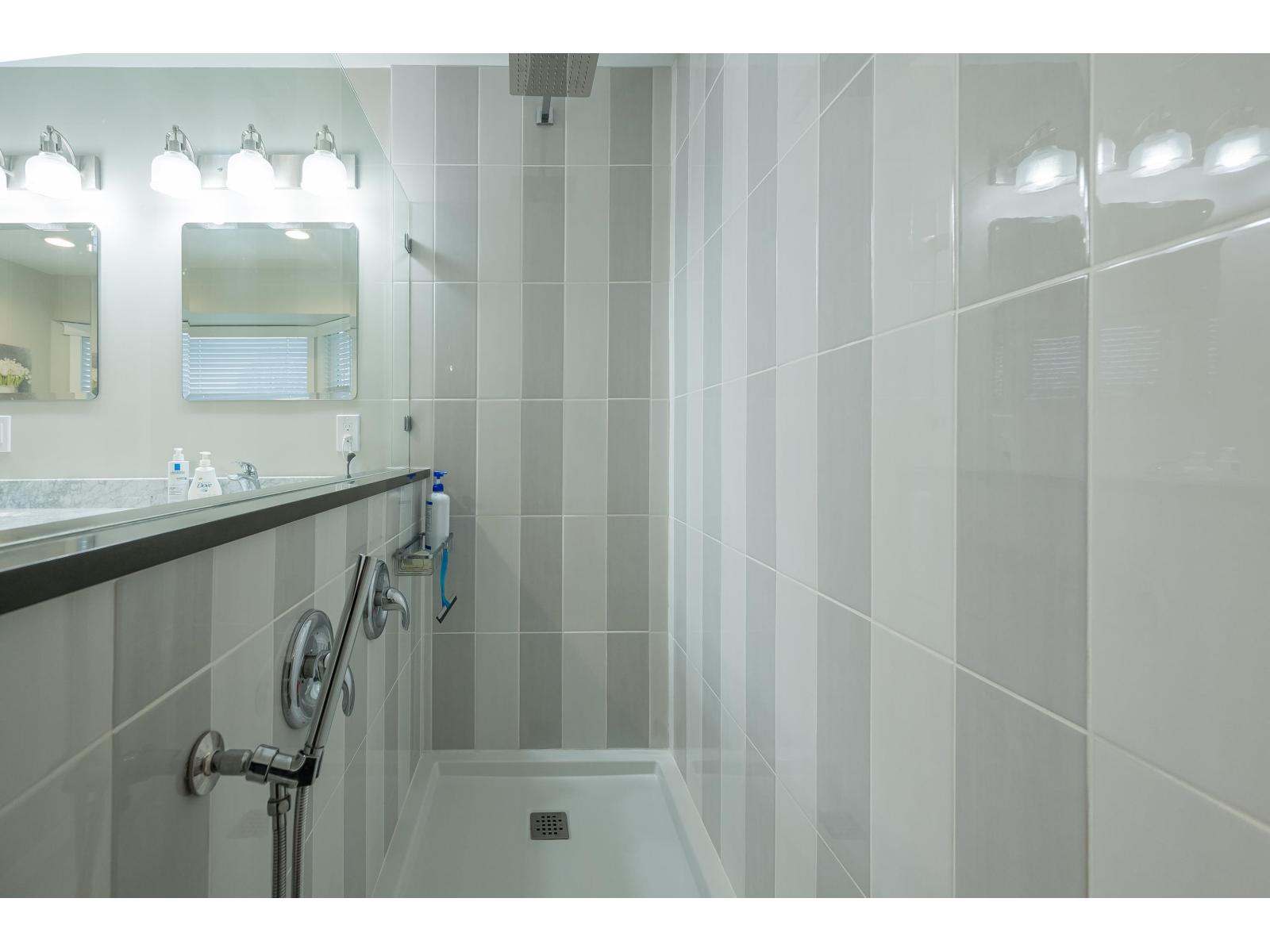 9749 206 Street, Langley, British Columbia  V1M 2H5 - Photo 26 - R3084093