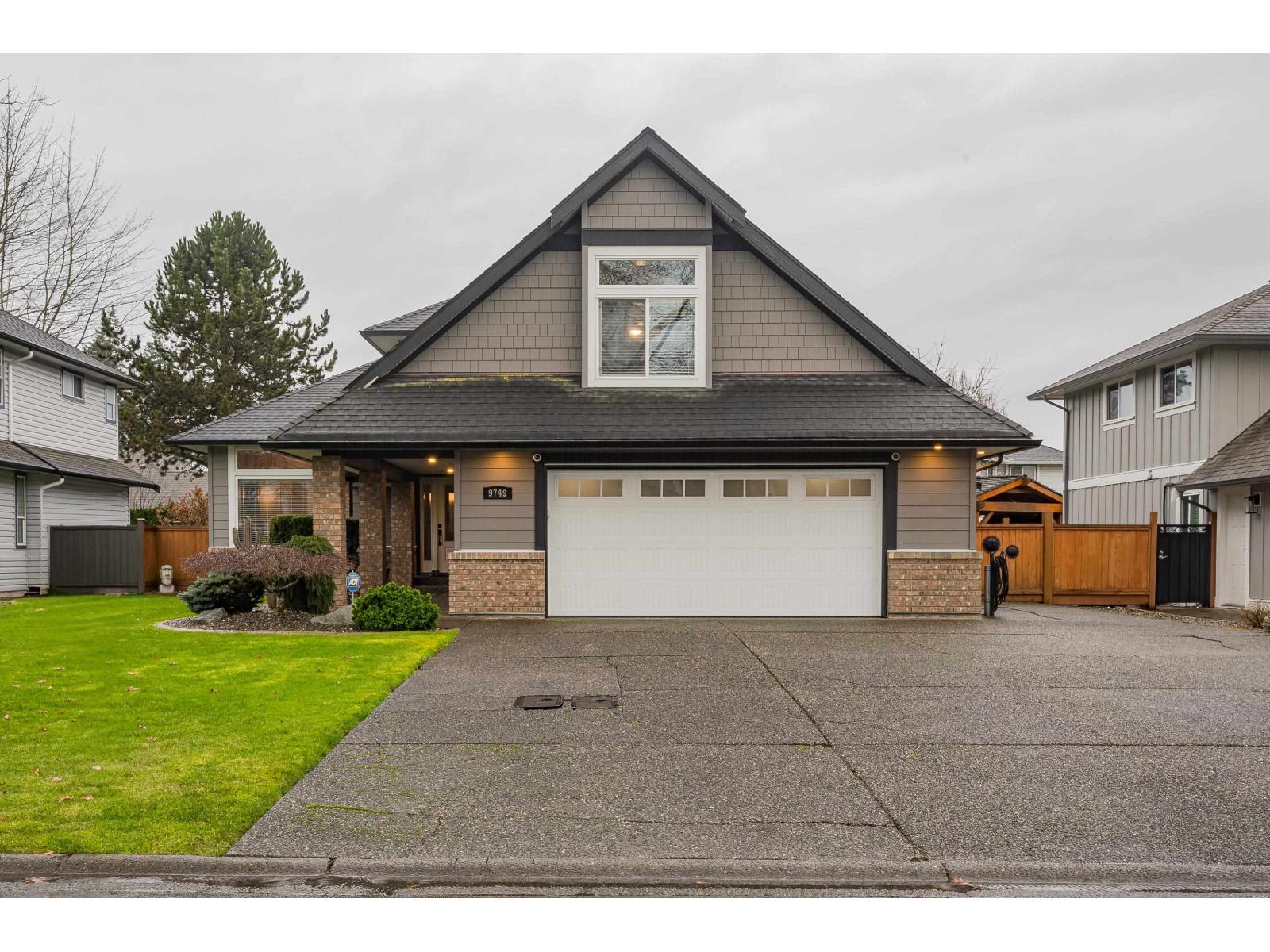 9749 206 STREET, Langley, British Columbia