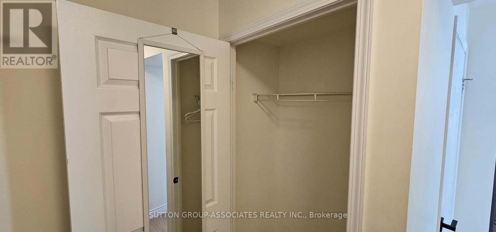 2505 - 909 Bay Street, Toronto, Ontario  M5S 3G2 - Photo 14 - C12743266