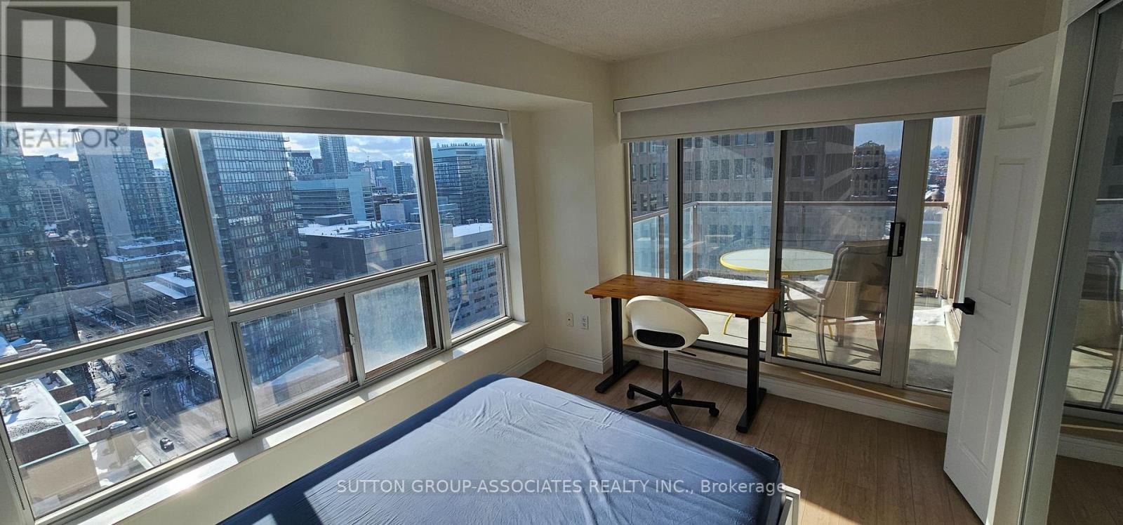 2505 - 909 Bay Street, Toronto, Ontario  M5S 3G2 - Photo 7 - C12743266