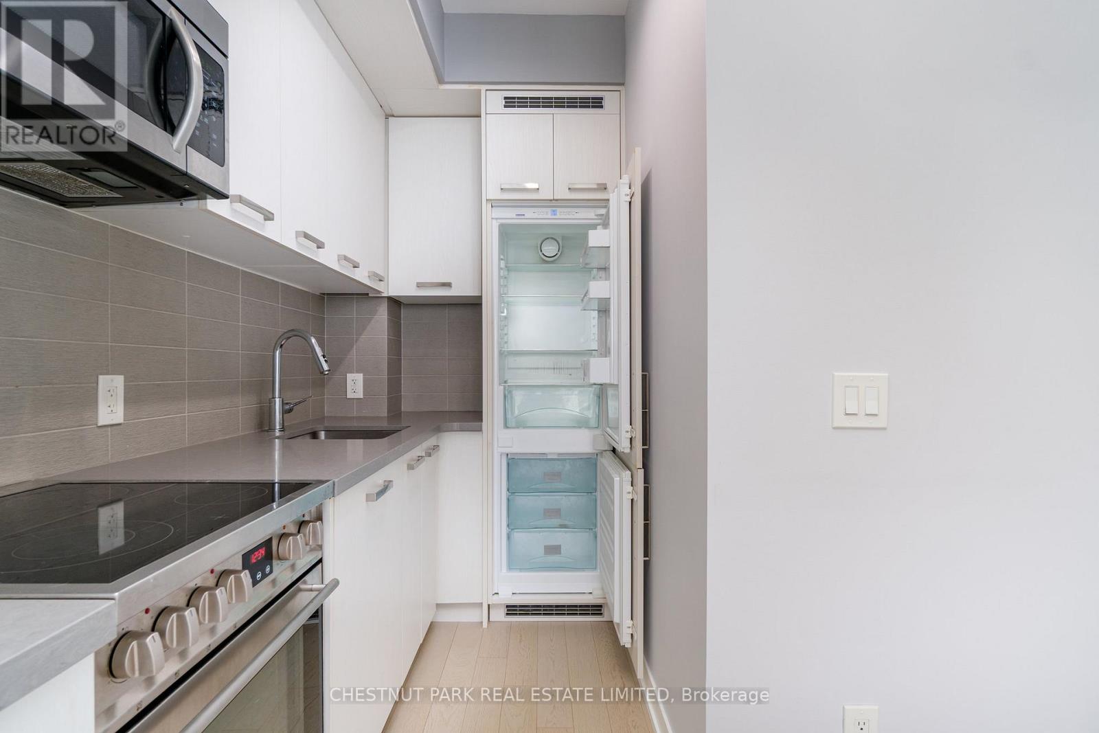 N1003 - 455 Front Street E, Toronto, Ontario  M5A 0G2 - Photo 12 - C12743270