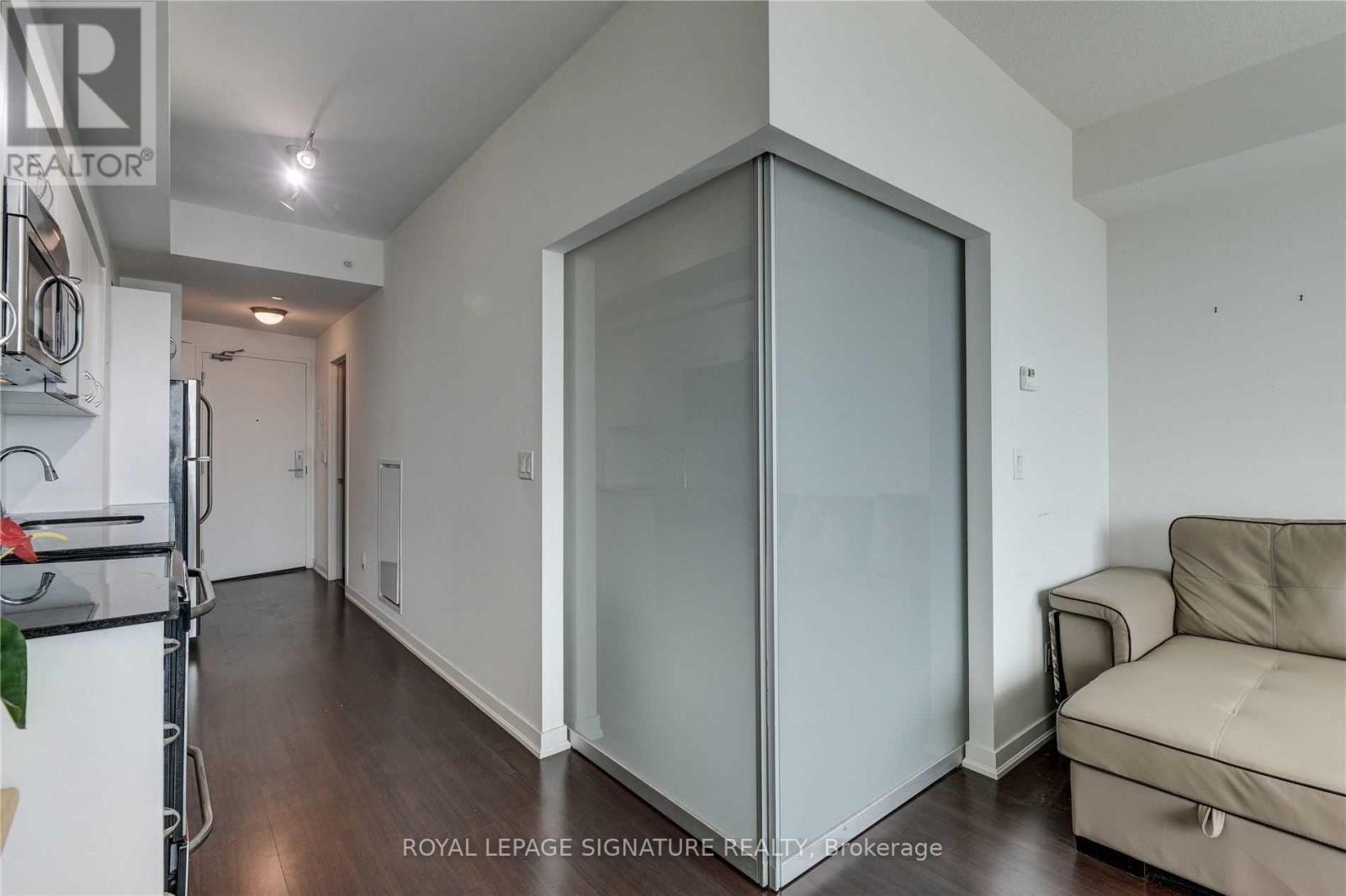 2809 - 150 East Liberty Street, Toronto, Ontario  M6K 3R5 - Photo 9 - C12743374