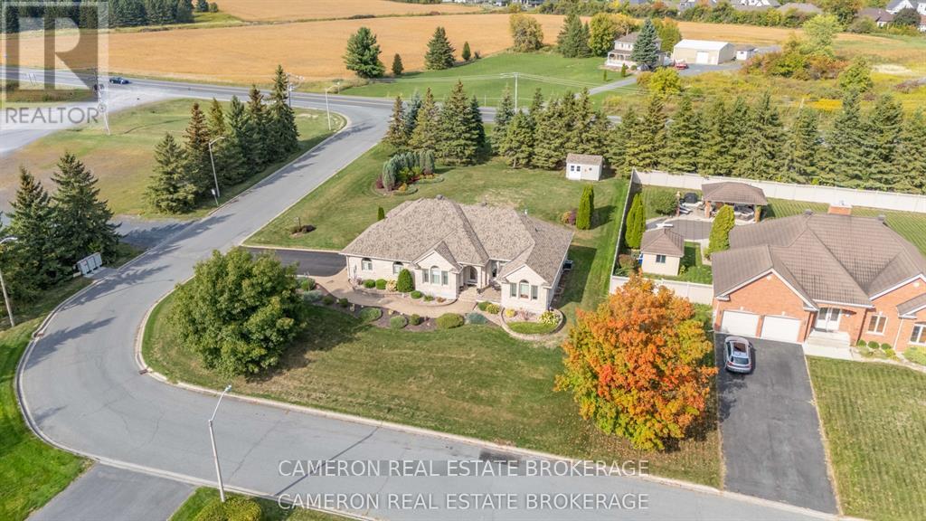 18105 Farlinger Drive, South Glengarry, Ontario  K6H 5R5 - Photo 41 - X12743412