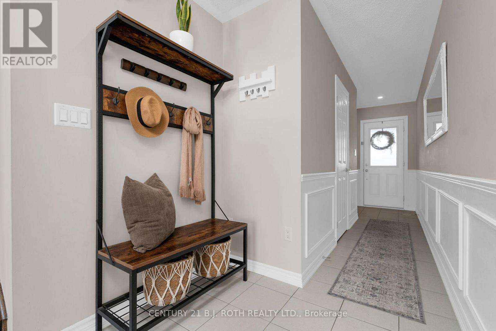 33 Westbury Way, Whitby, Ontario  L1M 0L9 - Photo 3 - E12743302