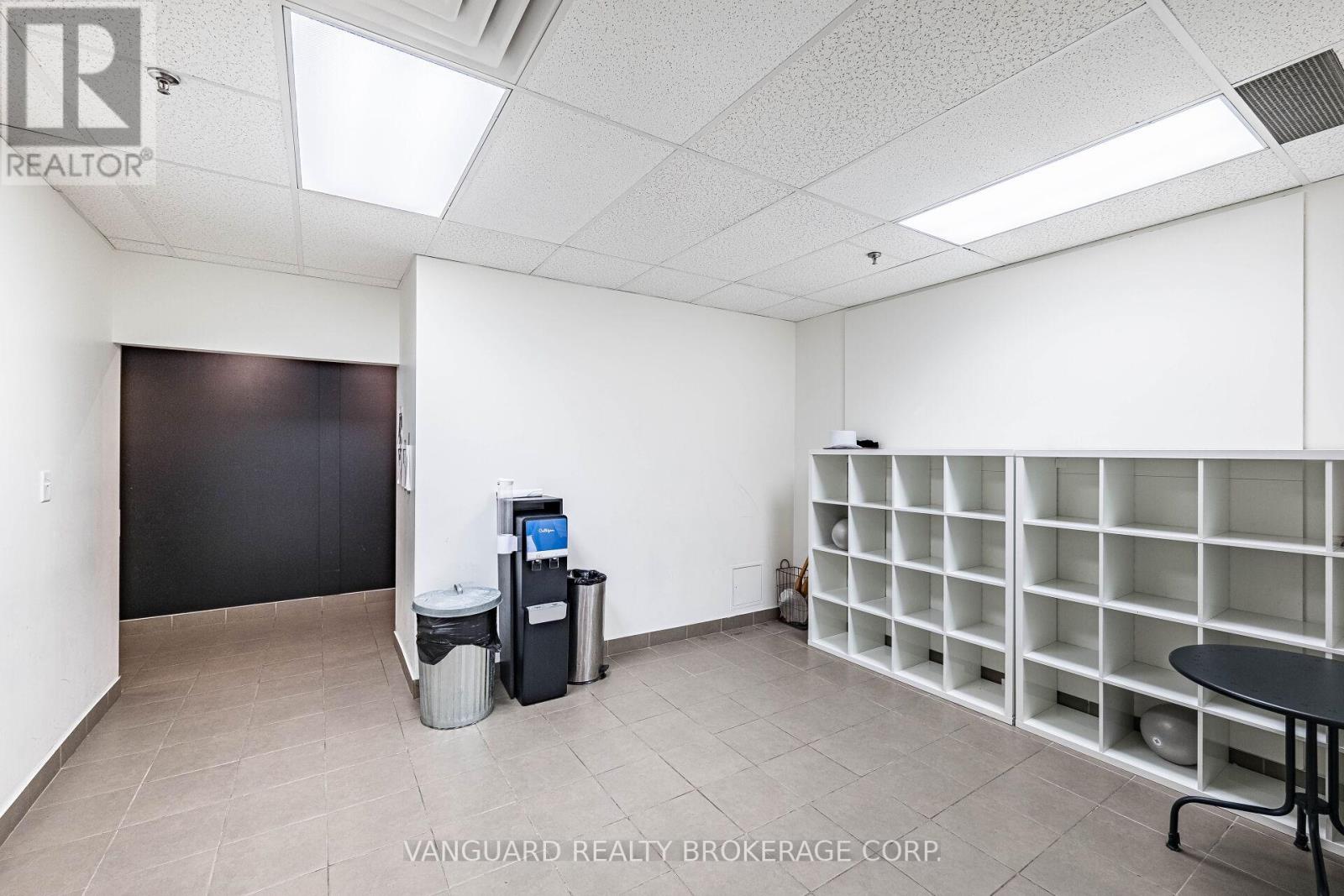 2nd Floor - 2077 Rutherford Road, Vaughan, Ontario  L4K 2N3 - Photo 10 - N12743262