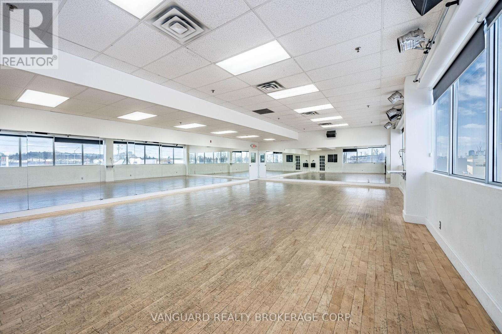 2nd Floor - 2077 Rutherford Road, Vaughan, Ontario  L4K 2N3 - Photo 15 - N12743262