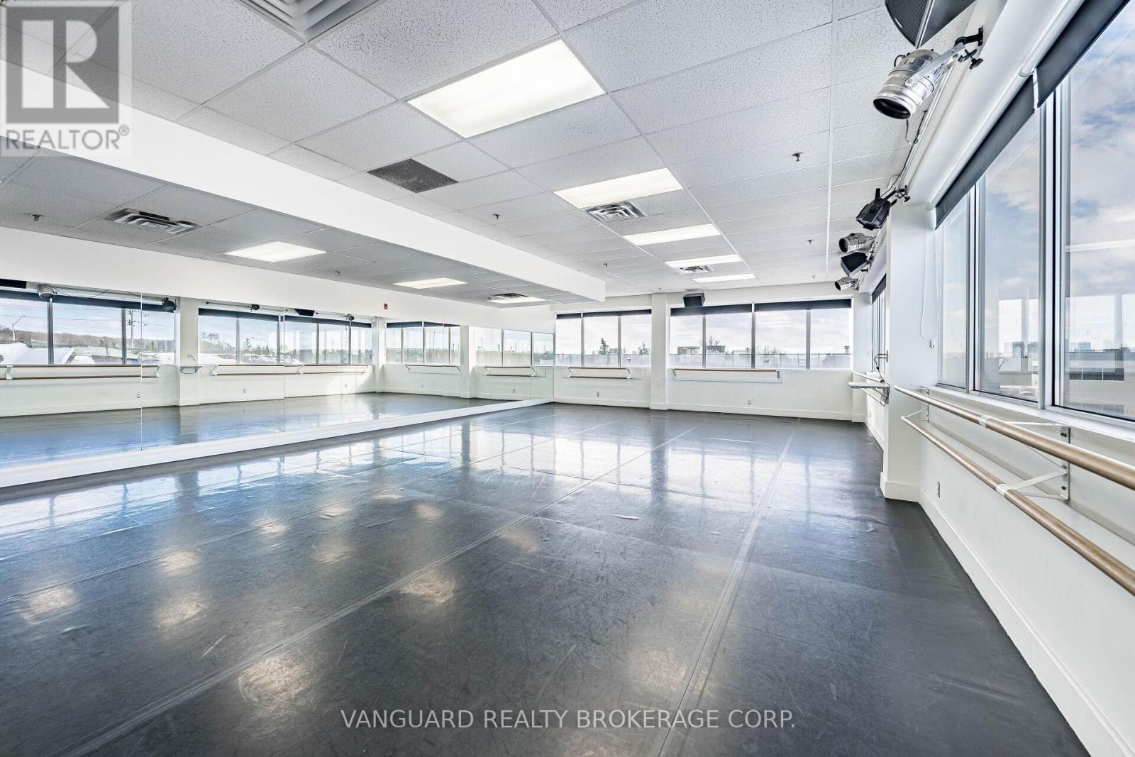 2nd Floor - 2077 Rutherford Road, Vaughan, Ontario  L4K 2N3 - Photo 19 - N12743262