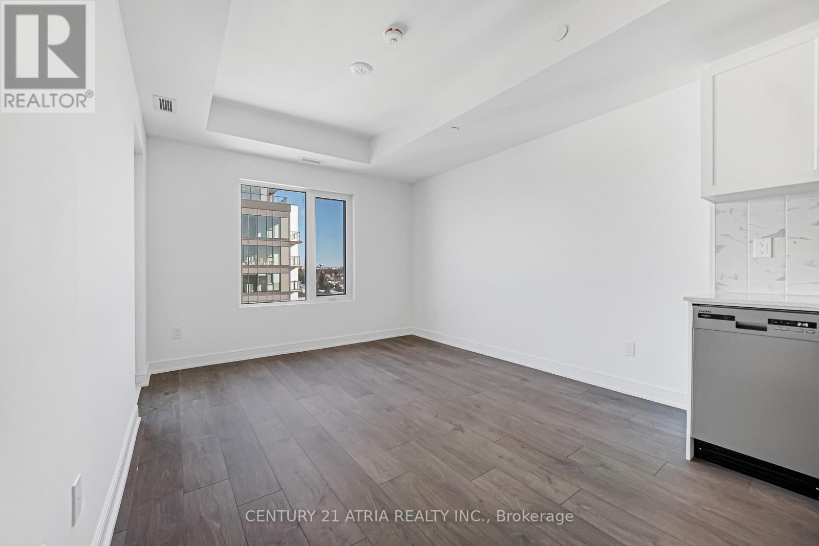 1307 - 705 Davis Drive, Newmarket, Ontario  L3T 0J1 - Photo 13 - N12743324