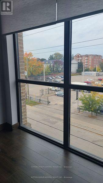 301 - 10376 Yonge Street, Richmond Hill, Ontario  L4C 3B8 - Photo 6 - N12743330