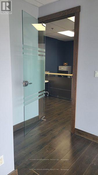 301 - 10376 Yonge Street, Richmond Hill, Ontario  L4C 3B8 - Photo 8 - N12743330