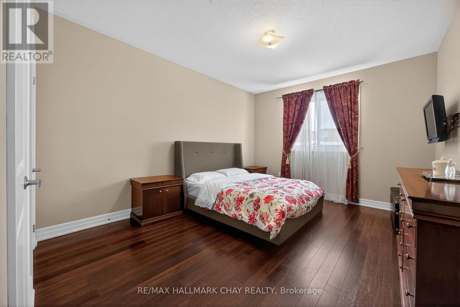 1406 Sheldon Street, Innisfil, Ontario  L9S 4B7 - Photo 10 - N12743384