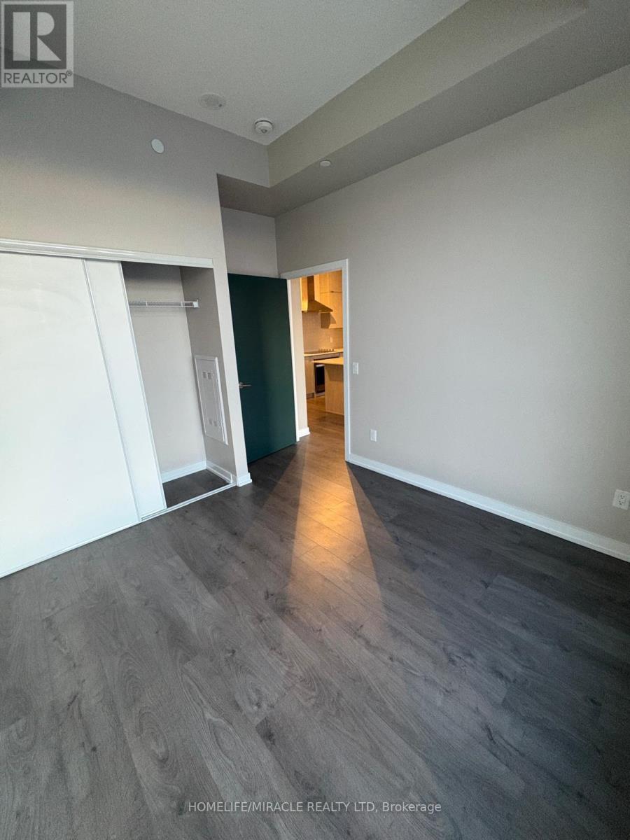 2401 - 55 Duke Street W, Kitchener, Ontario  N2H 0C9 - Photo 17 - X12742978