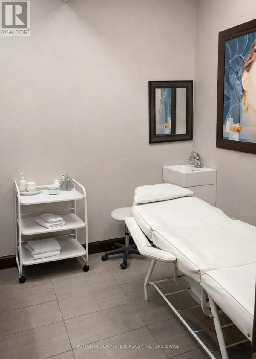 E105 - 1100 Princess Street, Kingston, Ontario  K7L 5G8 - Photo 6 - X12743134