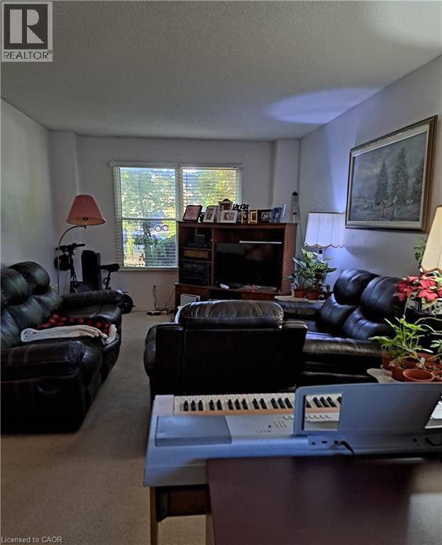 10 Jeanette Avenue, Grimsby, Ontario  L3M 5B8 - Photo 5 - 40801832