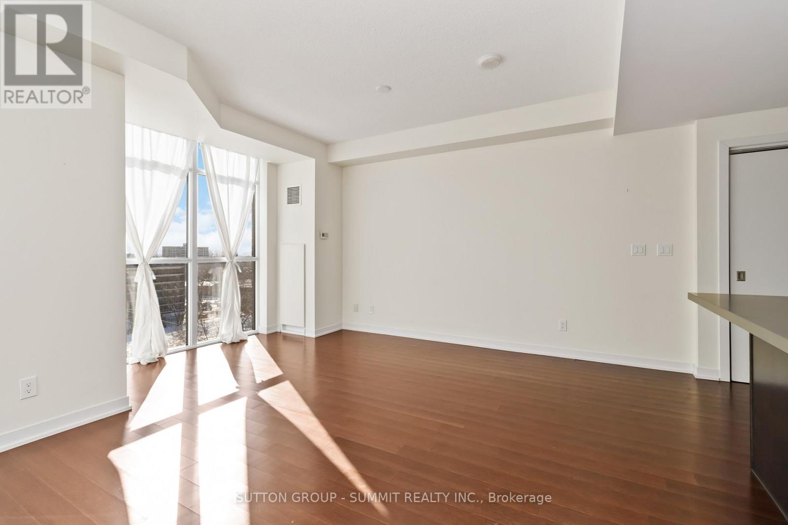 816 - 551 Maple Avenue, Burlington, Ontario  L7S 1M7 - Photo 9 - W12743244