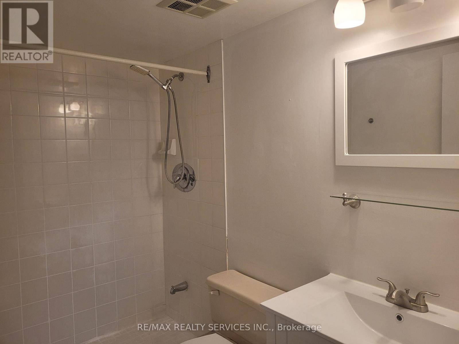 1206 - 330 Mill Street S, Brampton, Ontario  L6Y 3V3 - Photo 15 - W12743264