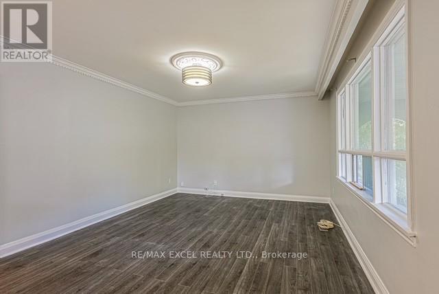 90 Flamborough Drive E, Toronto, Ontario  M6M 2R8 - Photo 6 - W12743314