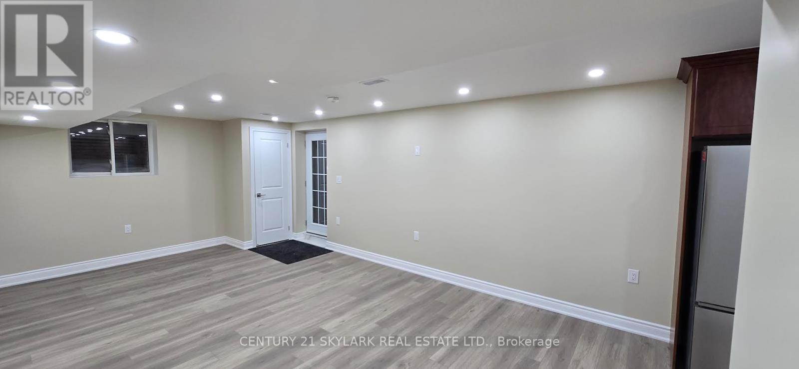 LOWER LEVEL - 1282 HILTON LANE, Oakville, Ontario