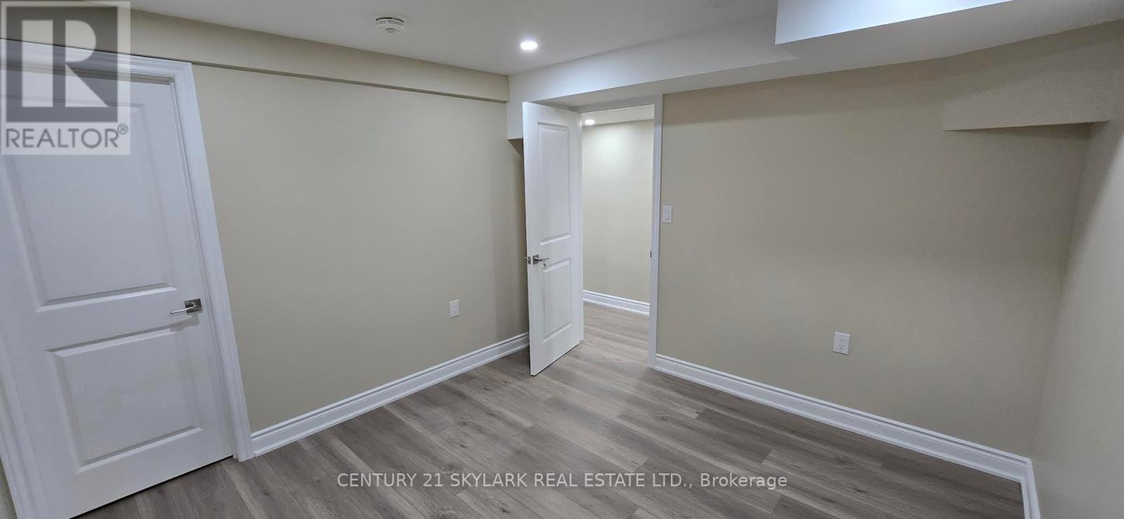 Lower Level - 1282 Hilton Lane, Oakville, Ontario  L6M 2V2 - Photo 11 - W12743316