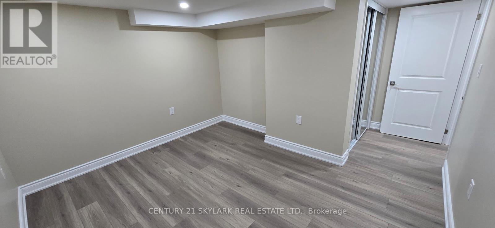 Lower Level - 1282 Hilton Lane, Oakville, Ontario  L6M 2V2 - Photo 13 - W12743316