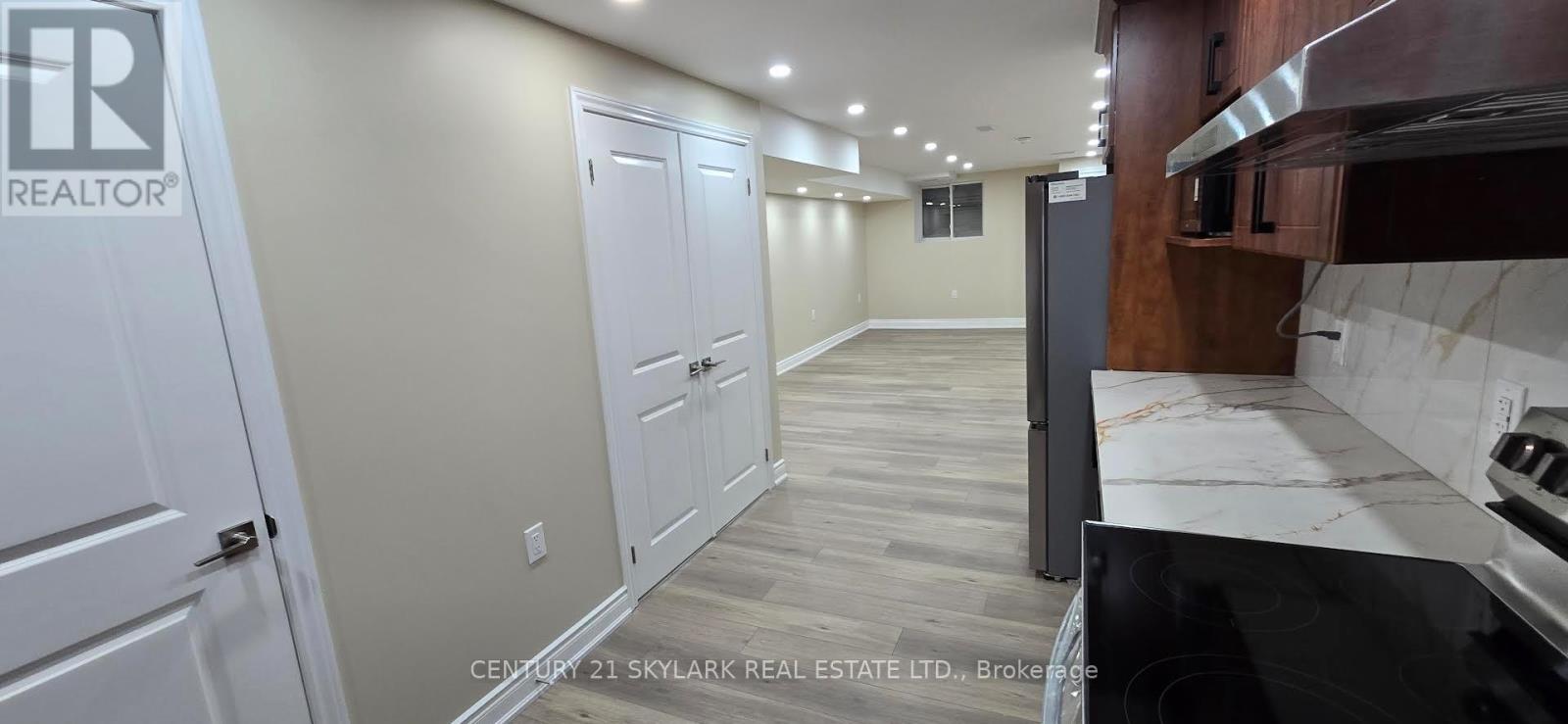 Lower Level - 1282 Hilton Lane, Oakville, Ontario  L6M 2V2 - Photo 4 - W12743316