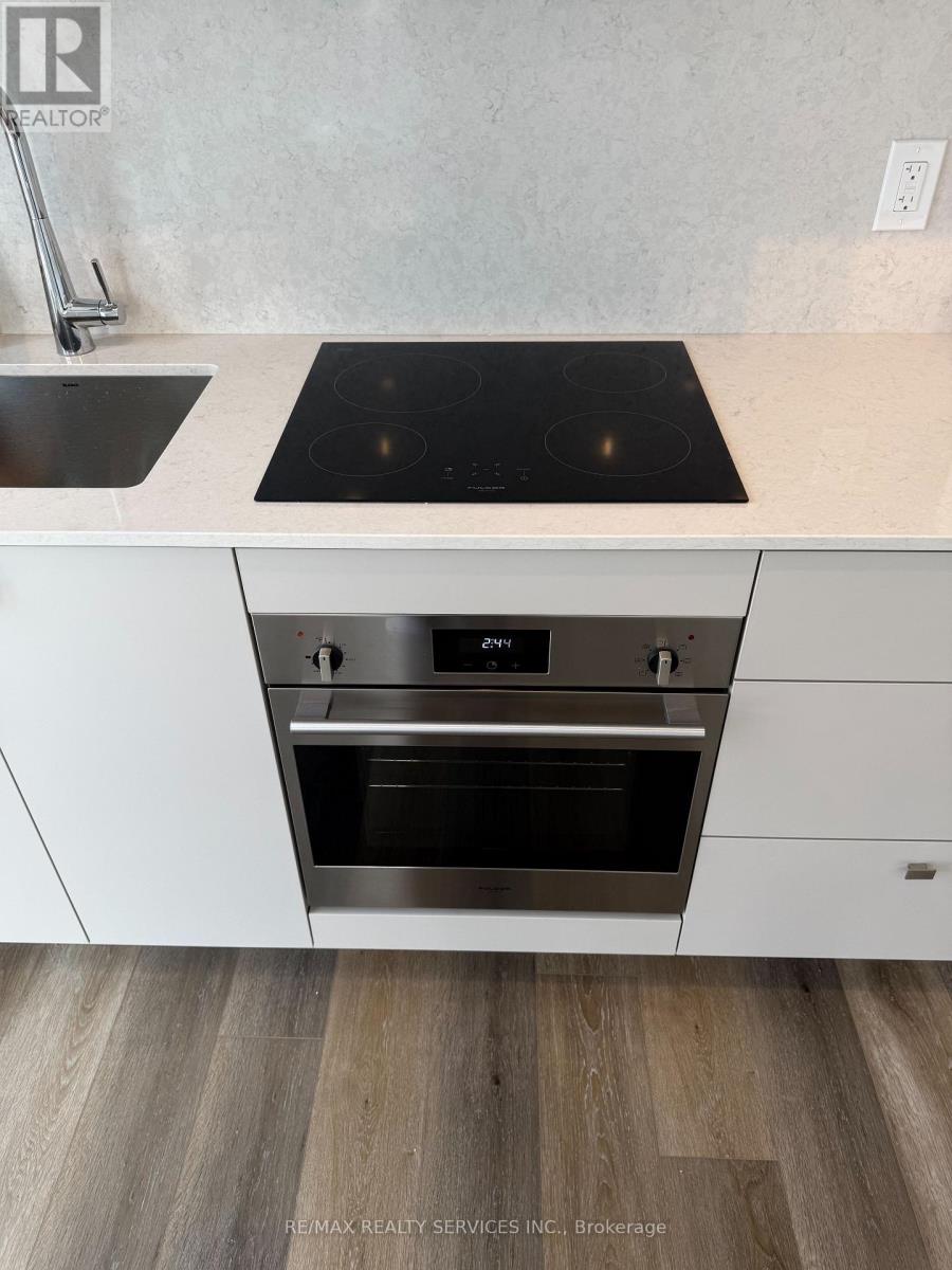 412 - 2088 James Street, Burlington, Ontario  L7R 0H2 - Photo 15 - W12743322